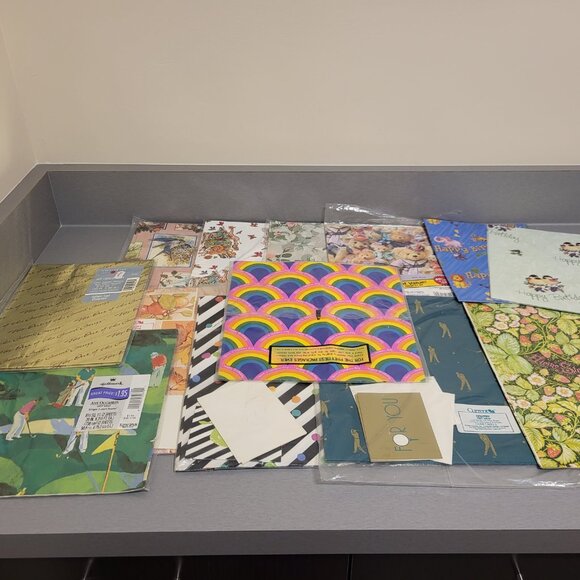 VTG Lot of Wrap Paper Current Hallmark American Greetings Flat Sheet Wrap Paper - Picture 1 of 12